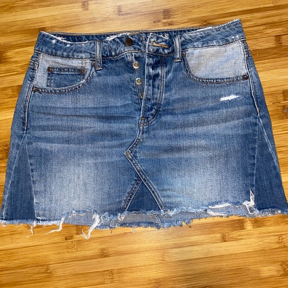 Blue Jean American Eagle skirt - Picture 1 of 3